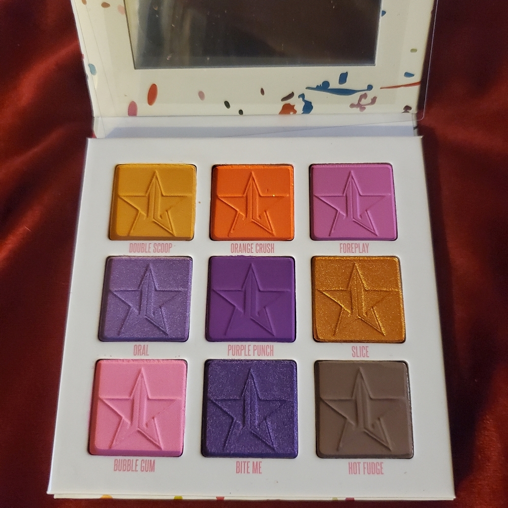 Mini jawbreaker palette